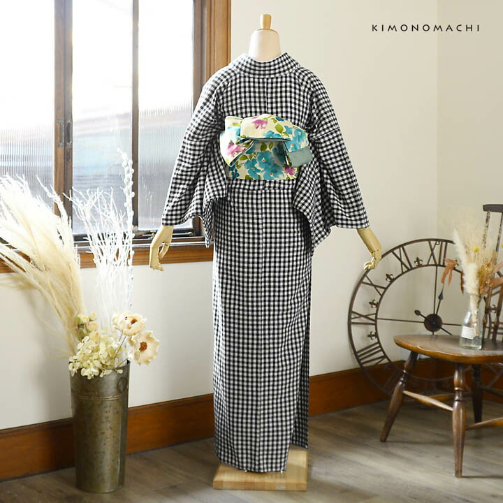 洗える着物 木綿着物と木綿半幅帯の2点セット「木綿着物:黒チェック+半幅帯:ブルーフラワー」S/M/L/TL/LLサイズ 日本製 KIMONOMACHI オリジナル 木綿きものセット コーディネート済み着物セット コットン着物 コットン帯 小紋 単衣 レディース カジュアル着物 キモノ【メール便不可】